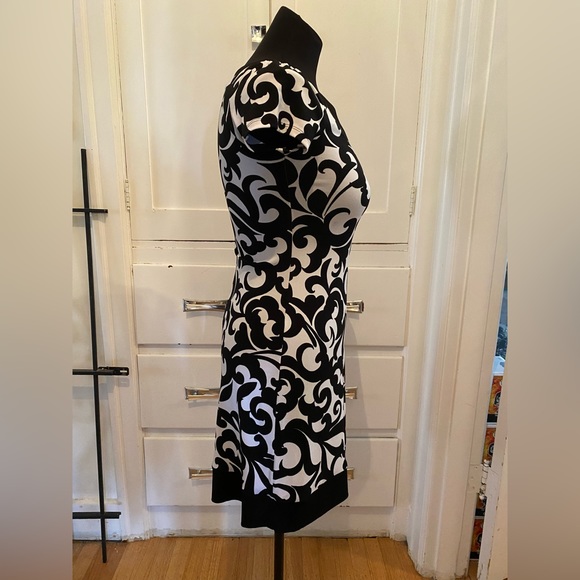 Sweet Storm Black and White Demask Dress - Size Small - Picture 4 of 6